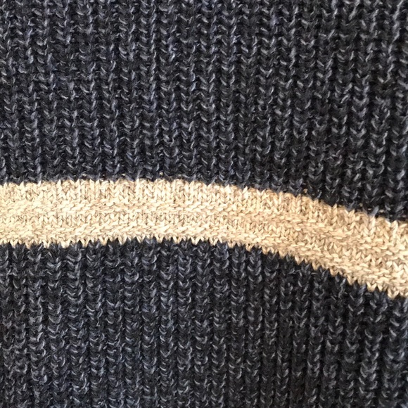 Eddie Bauer Sweater - Picture 4 of 6